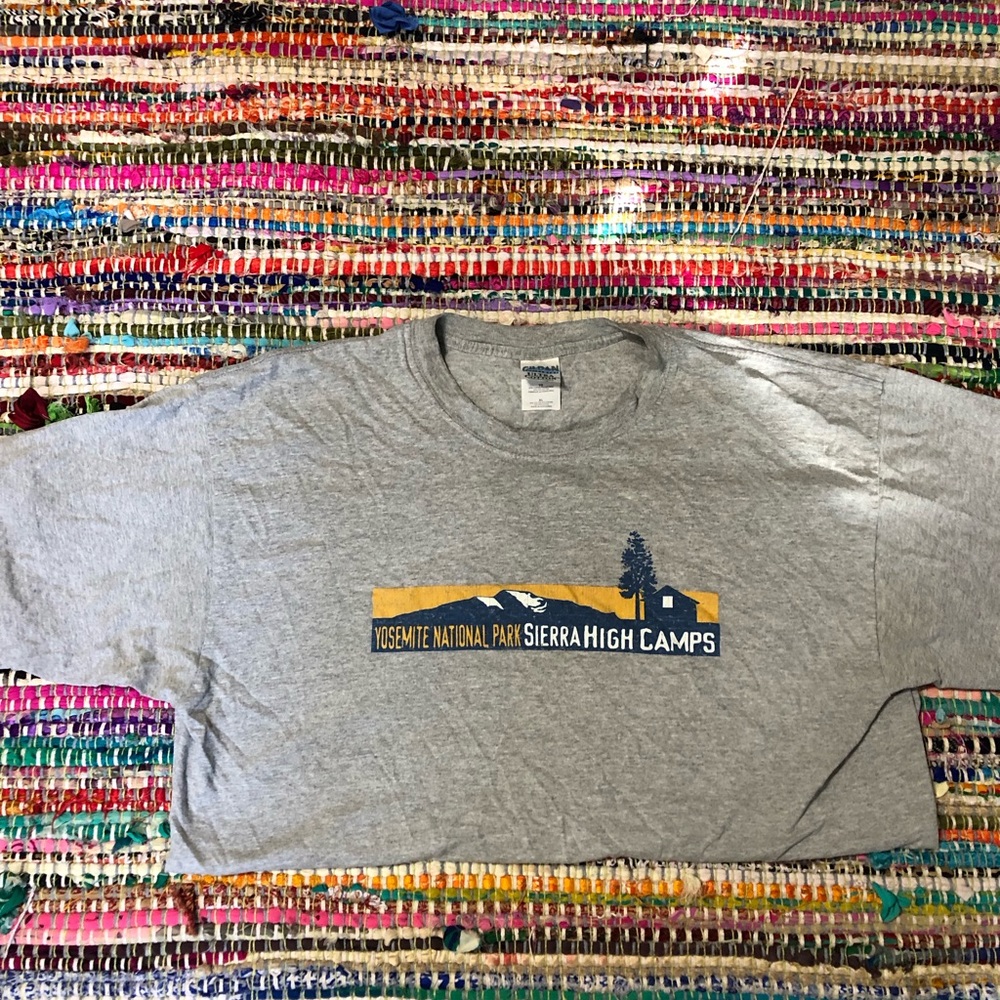 Gray Yosemite T-shirt
